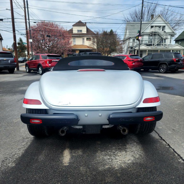 2000 Plymouth Prowler Image 12