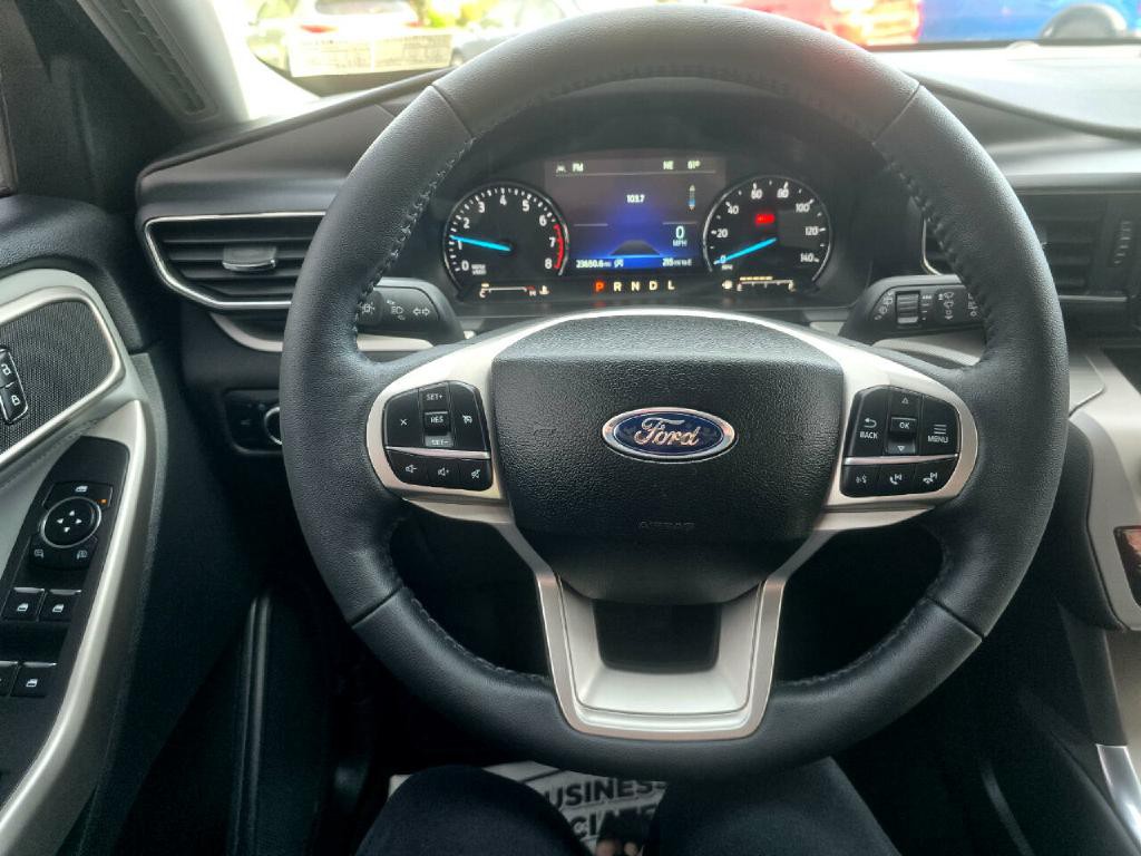 2023 Ford Explorer Image 6