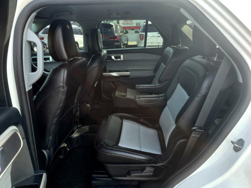 2023 Ford Explorer Image 12