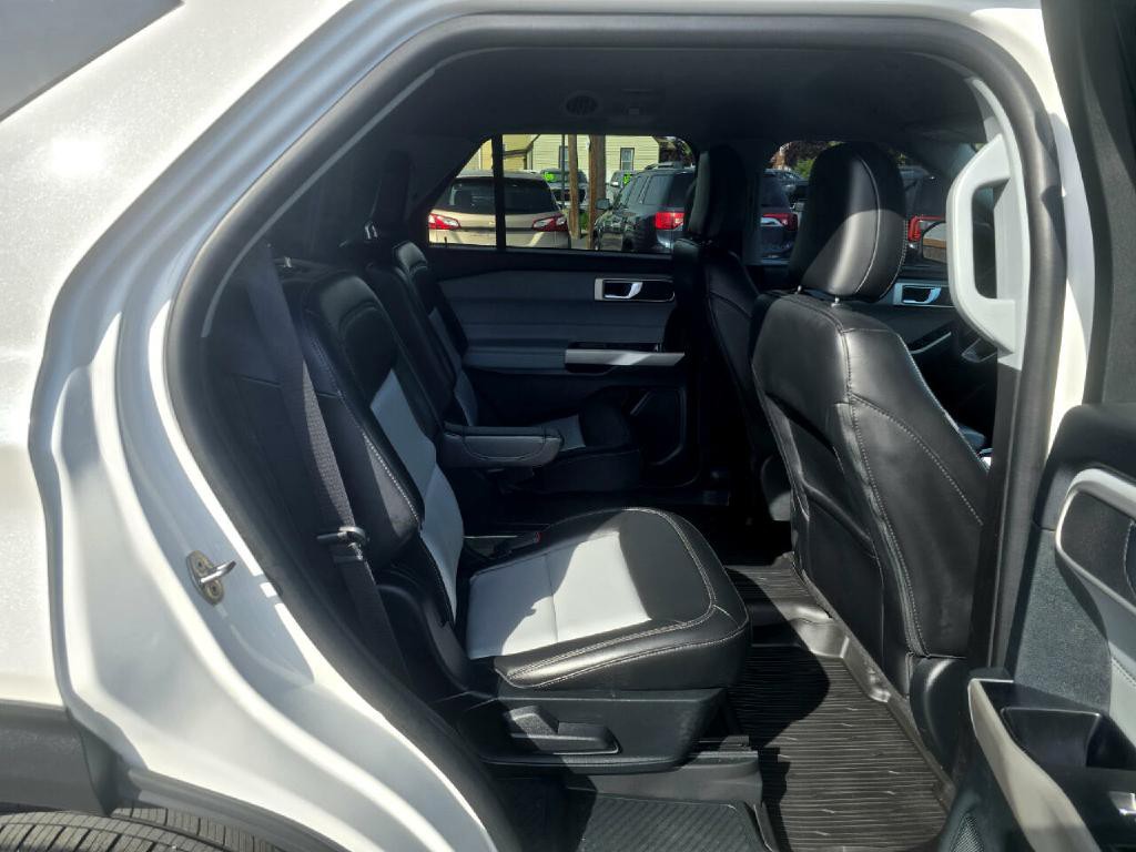 2023 Ford Explorer Image 15
