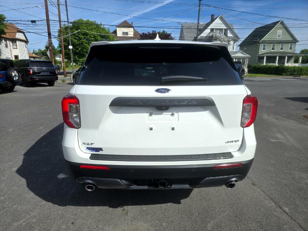 2023 Ford Explorer Image 17