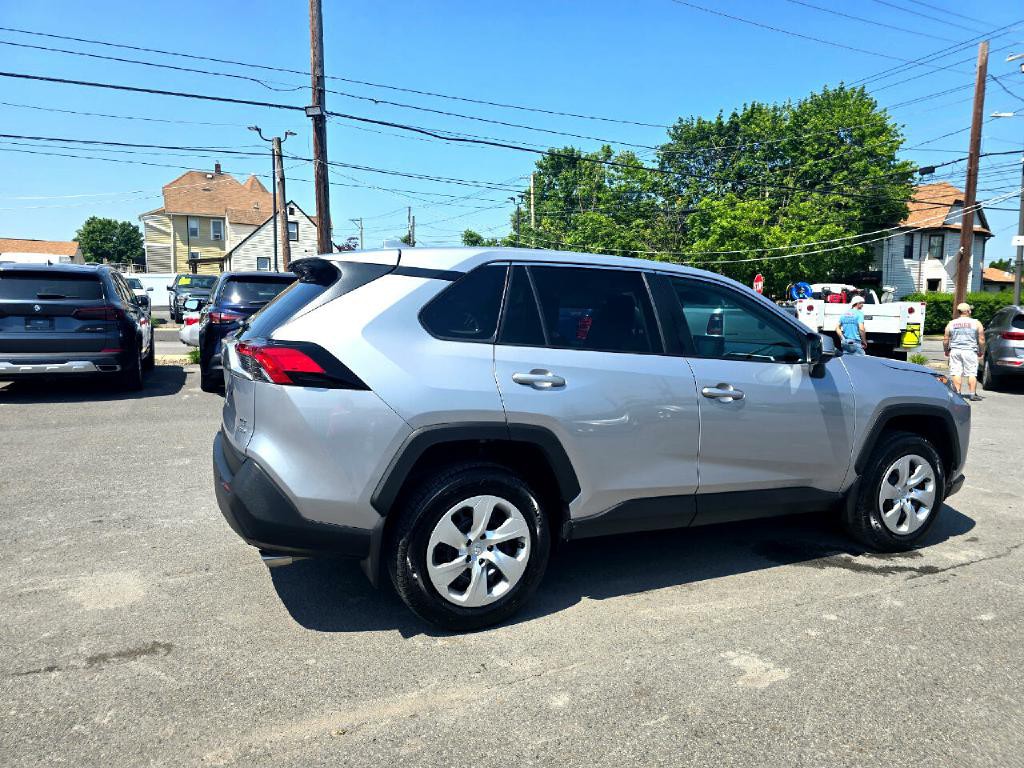 2022 Toyota Rav4 Image 4