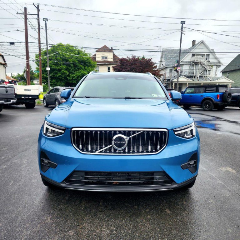 2023 Volvo XC40 Image 17