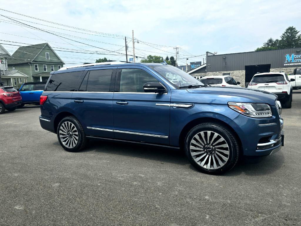 2020 Lincoln Navigator Image 4