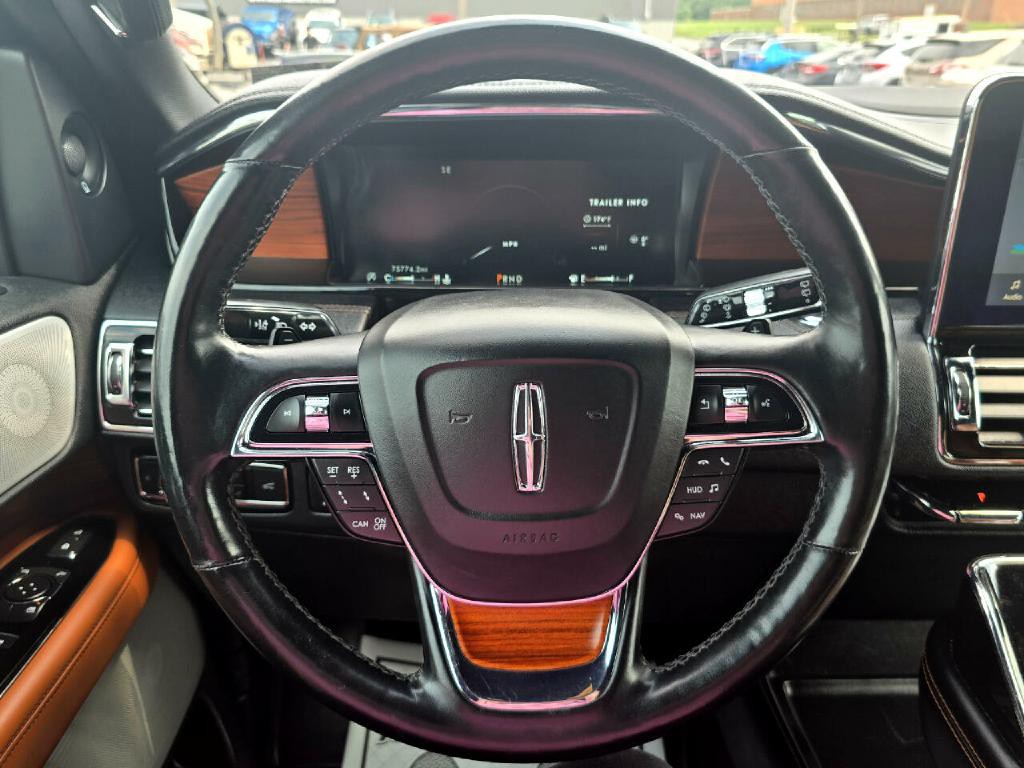 2020 Lincoln Navigator Image 6