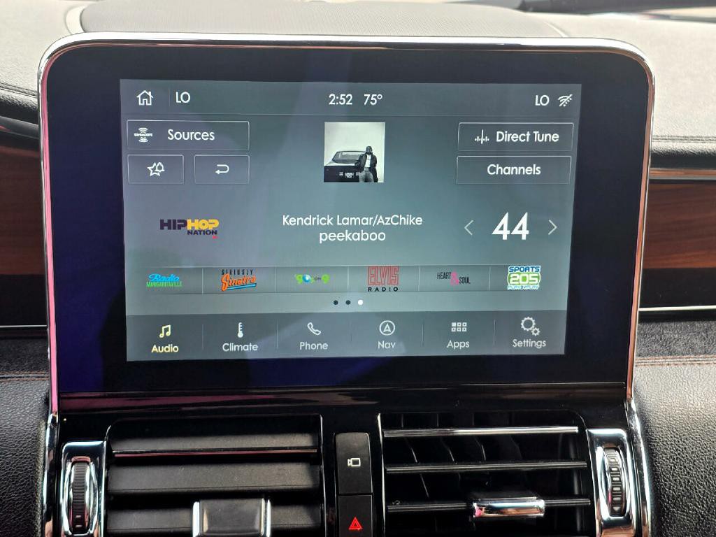 2020 Lincoln Navigator Image 8
