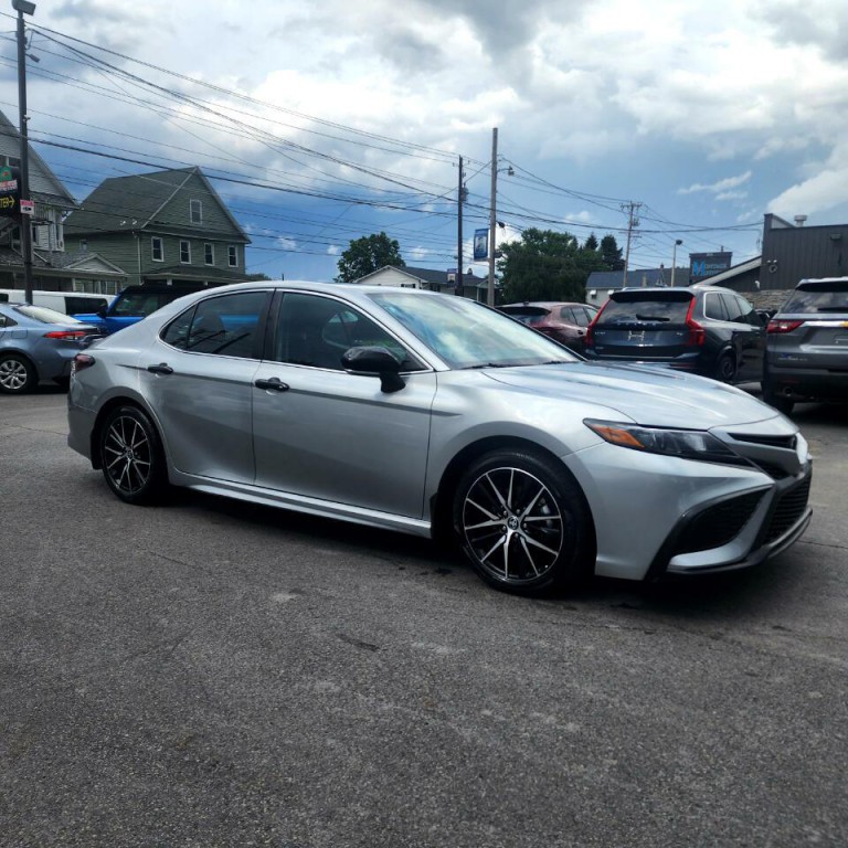 2023 Toyota Camry Image 12