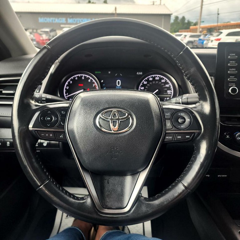 2023 Toyota Camry Image 17