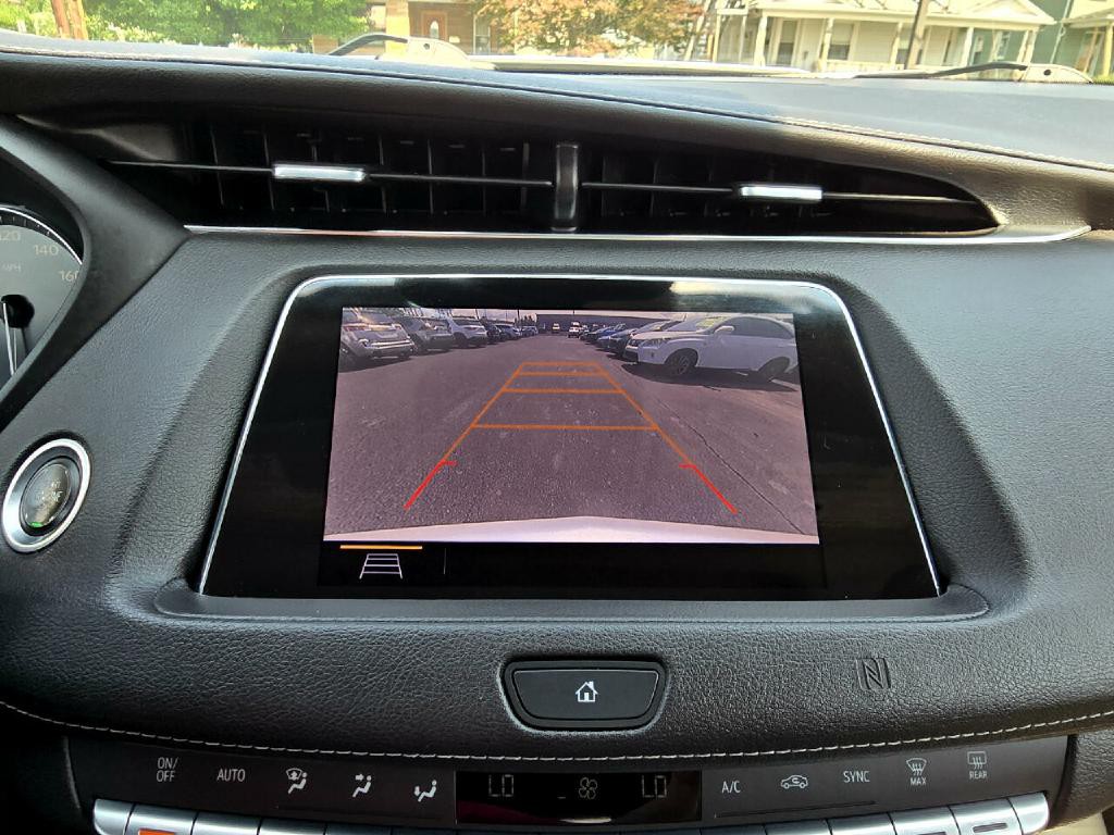 2019 Cadillac XT4 Image 9