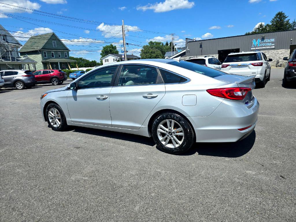 2016 Hyundai Sonata Image 3