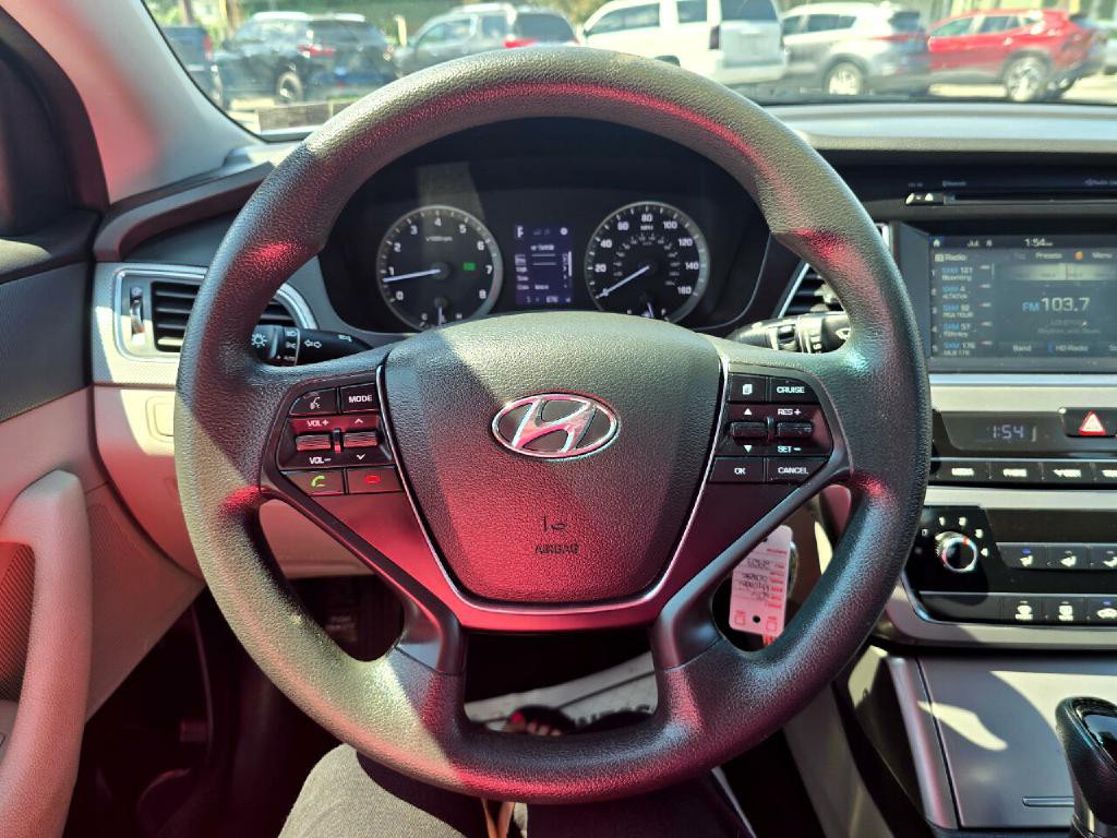 2016 Hyundai Sonata Image 6