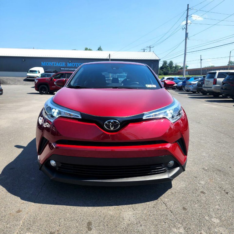 2018 Toyota C-HR Image 15