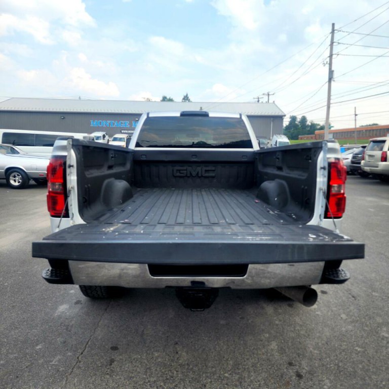 2016 GMC Sierra 2500 Image 6