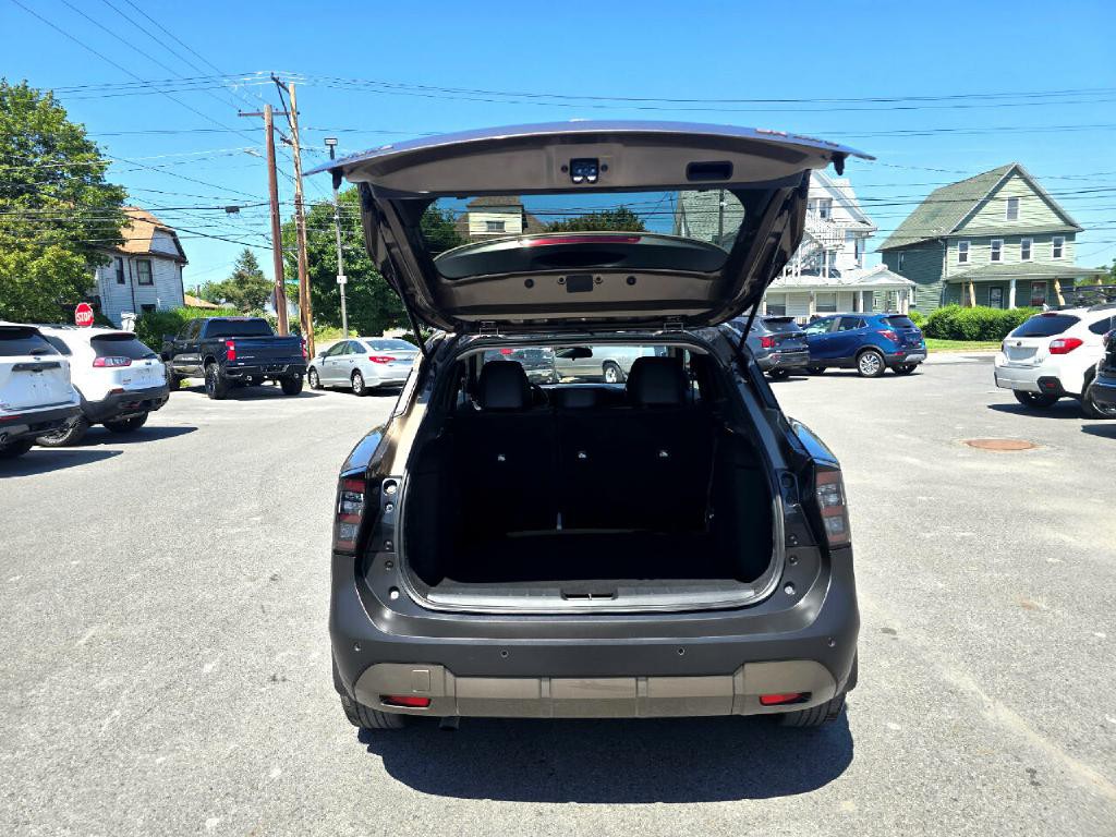 2025 Nissan Kicks Image 17