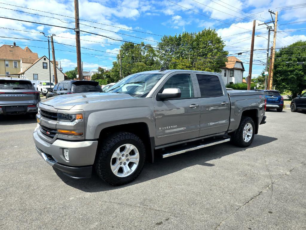 2017 Chevrolet Silverado 1500 Image 2