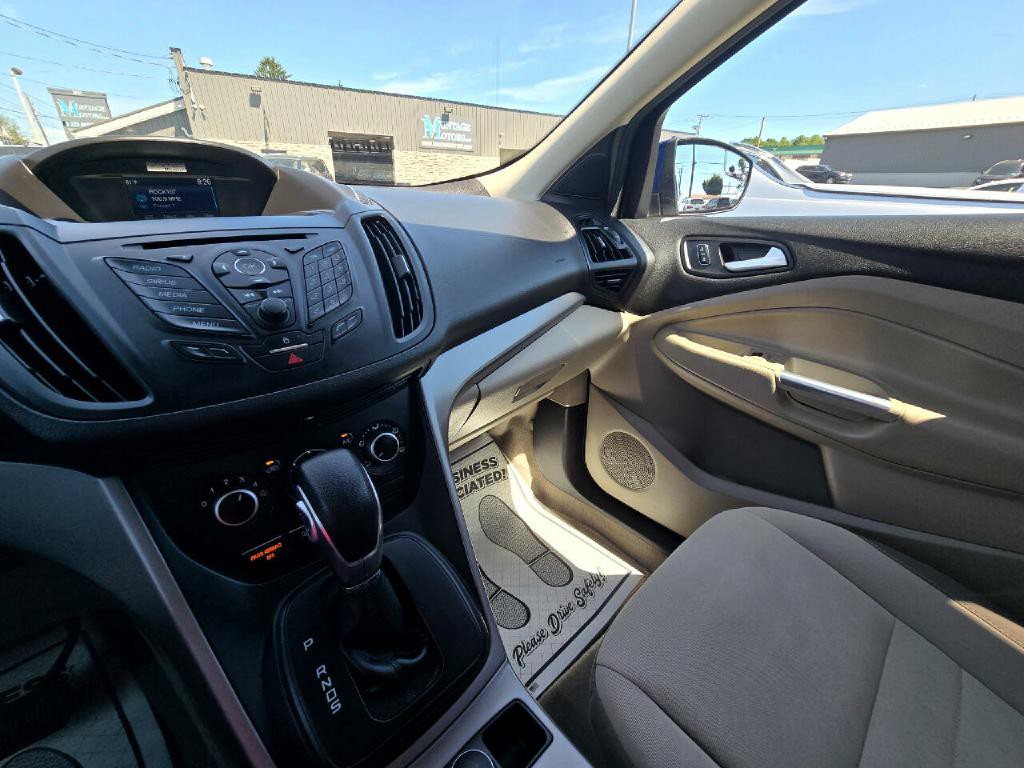 2015 Ford Escape Image 11