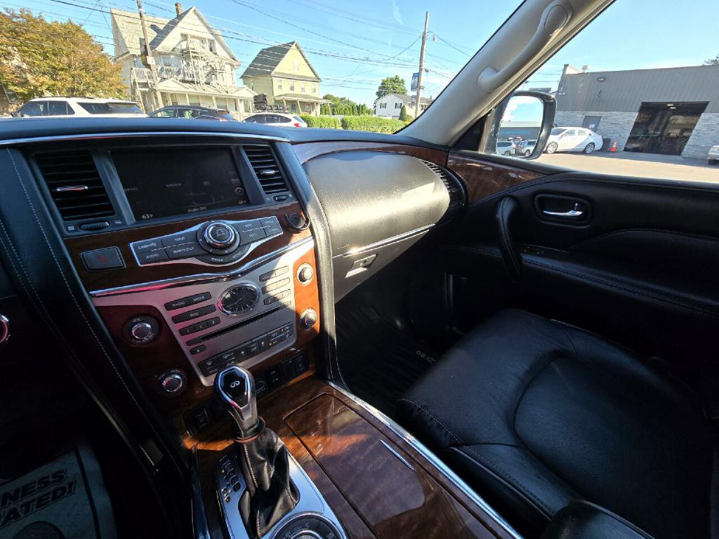 2019 INFINITI QX80 Image 11