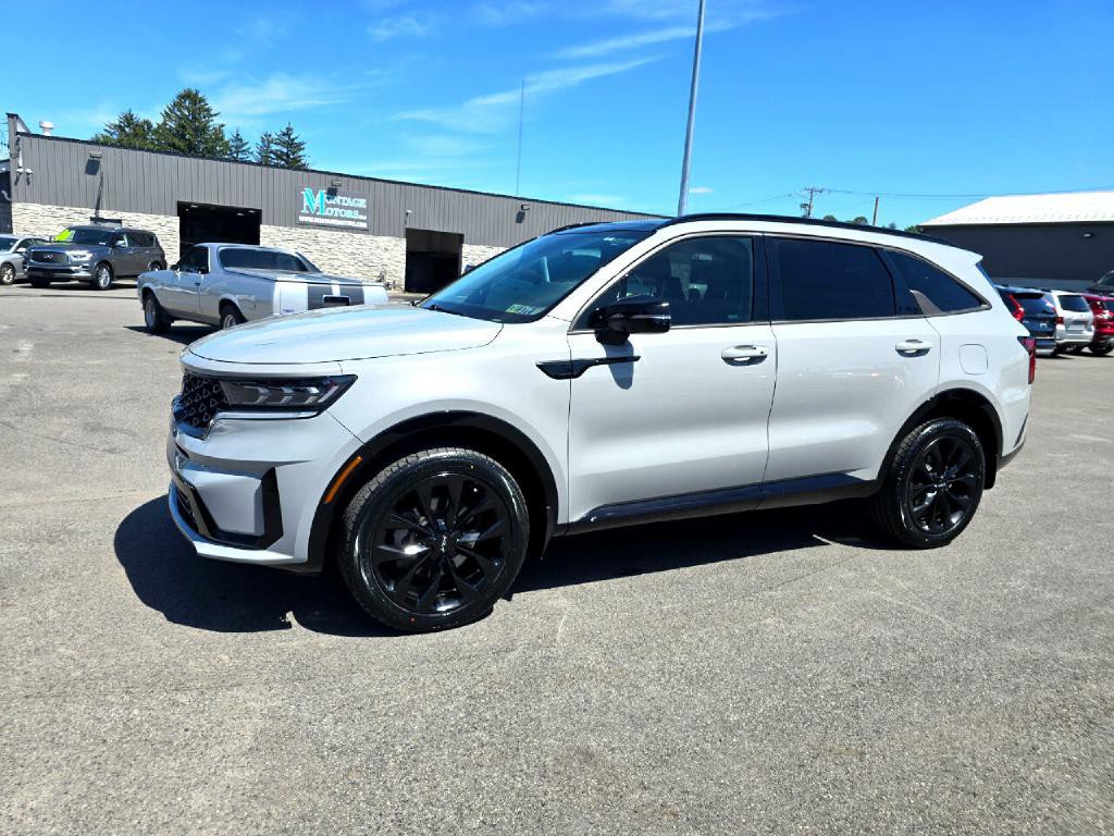 2022 Kia Sorento Image 2