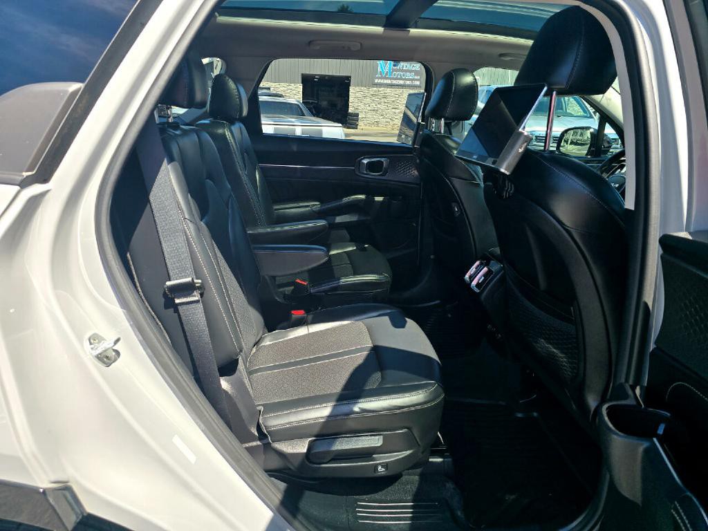 2022 Kia Sorento Image 12