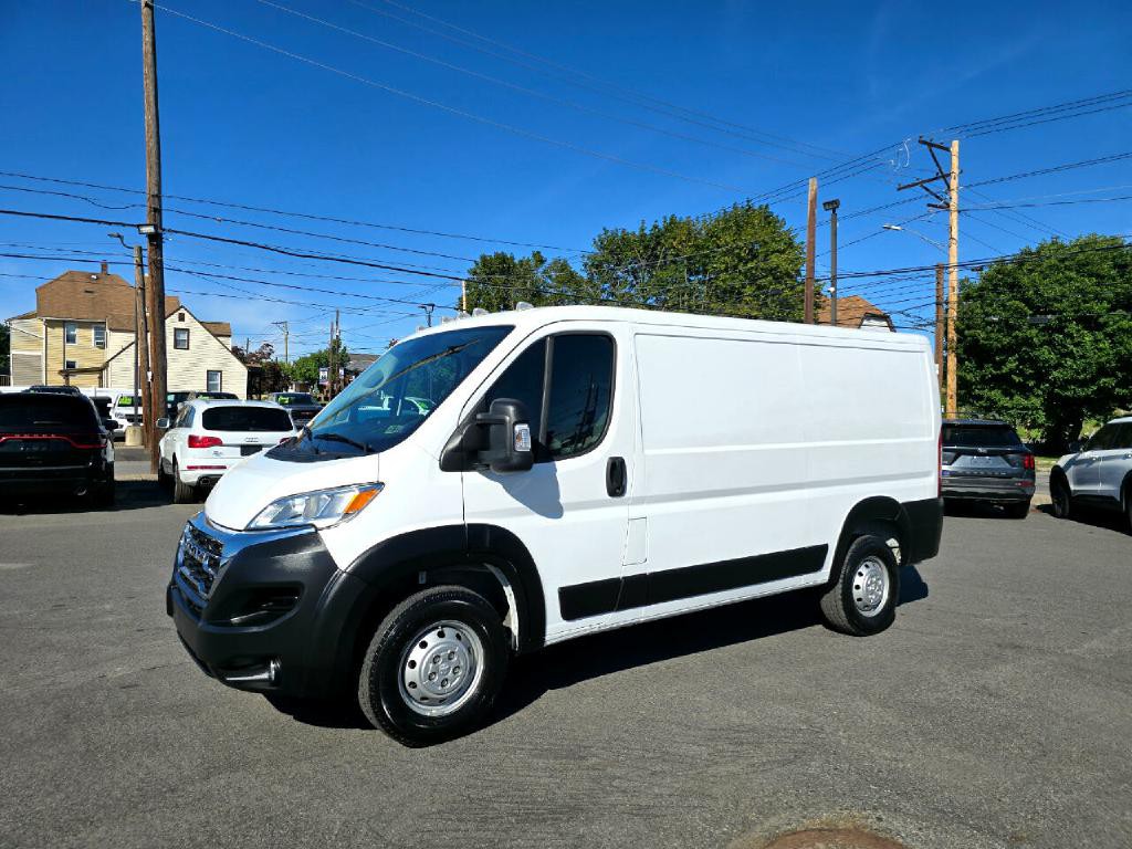 2023 RAM Promaster Image 2