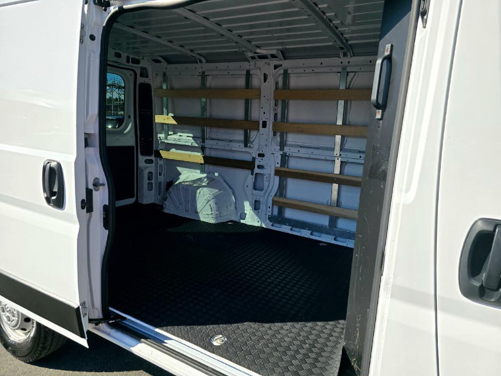 2023 RAM Promaster Image 6