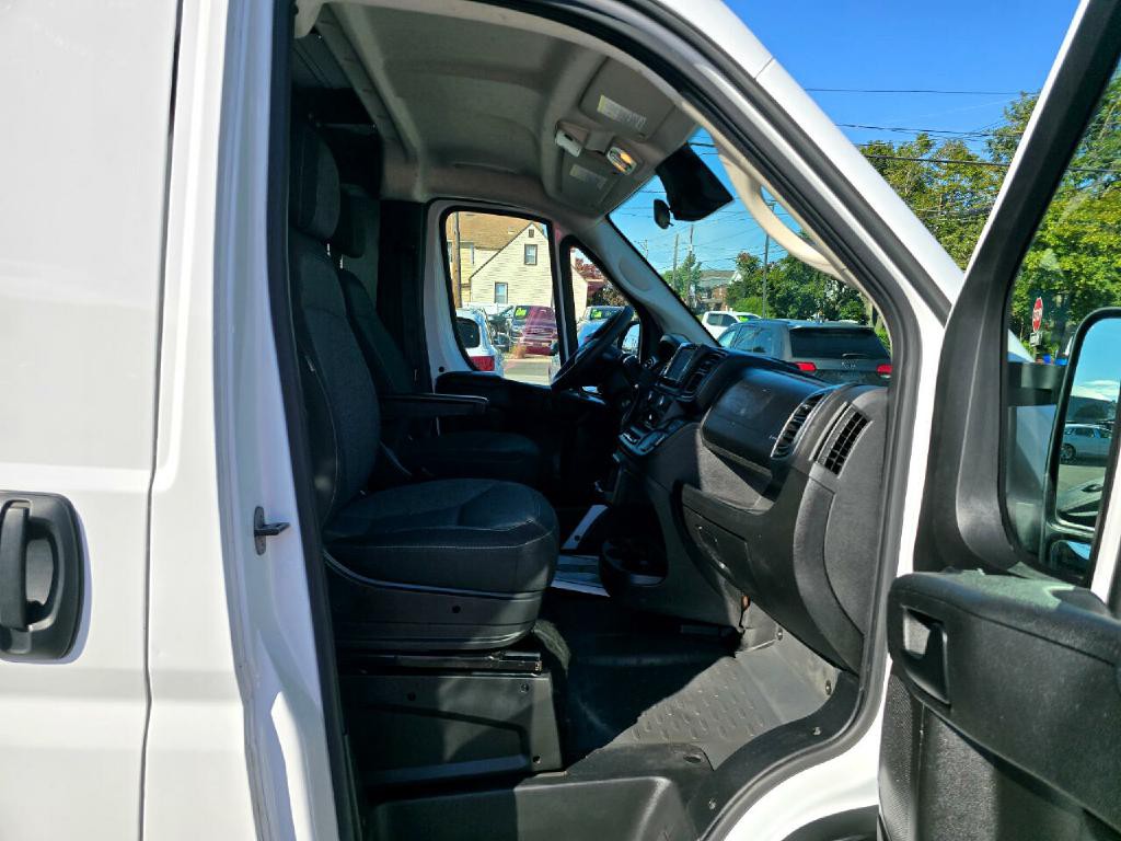 2023 RAM Promaster Image 13