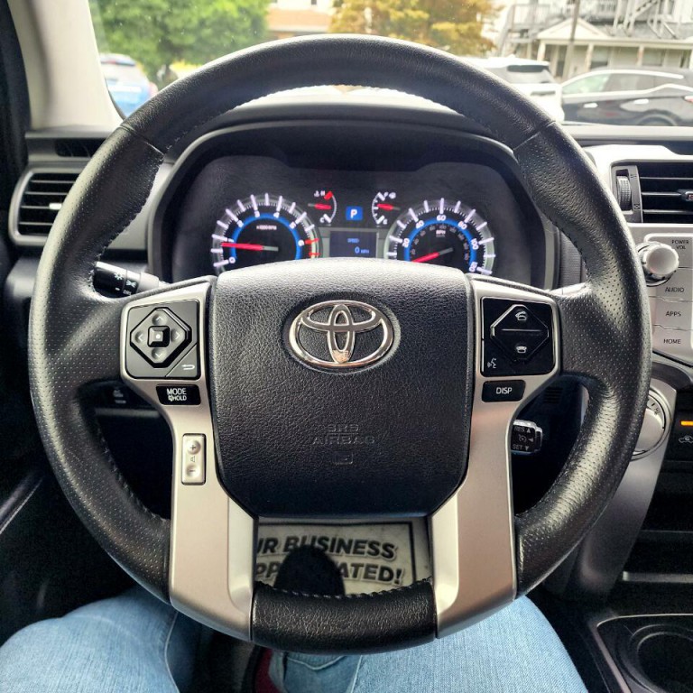 2018 Toyota 4Runner Image 6