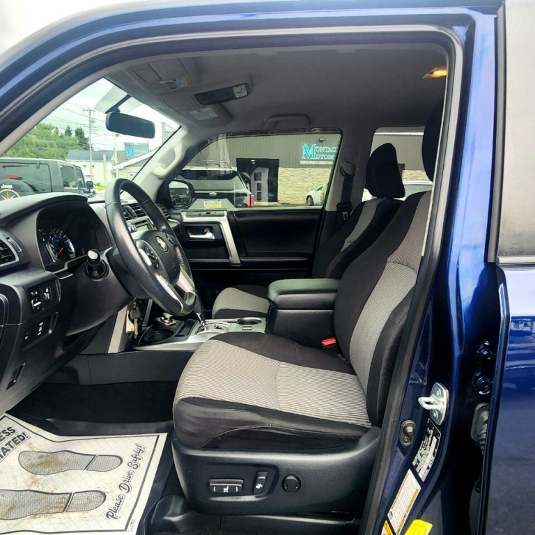 2018 Toyota 4Runner Image 14