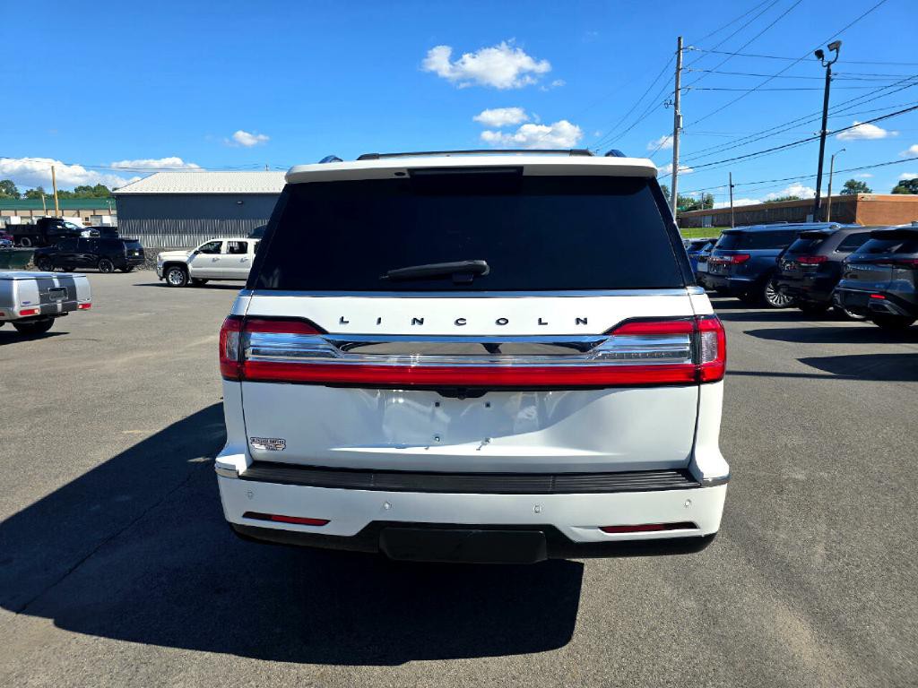2020 Lincoln Navigator Image 19