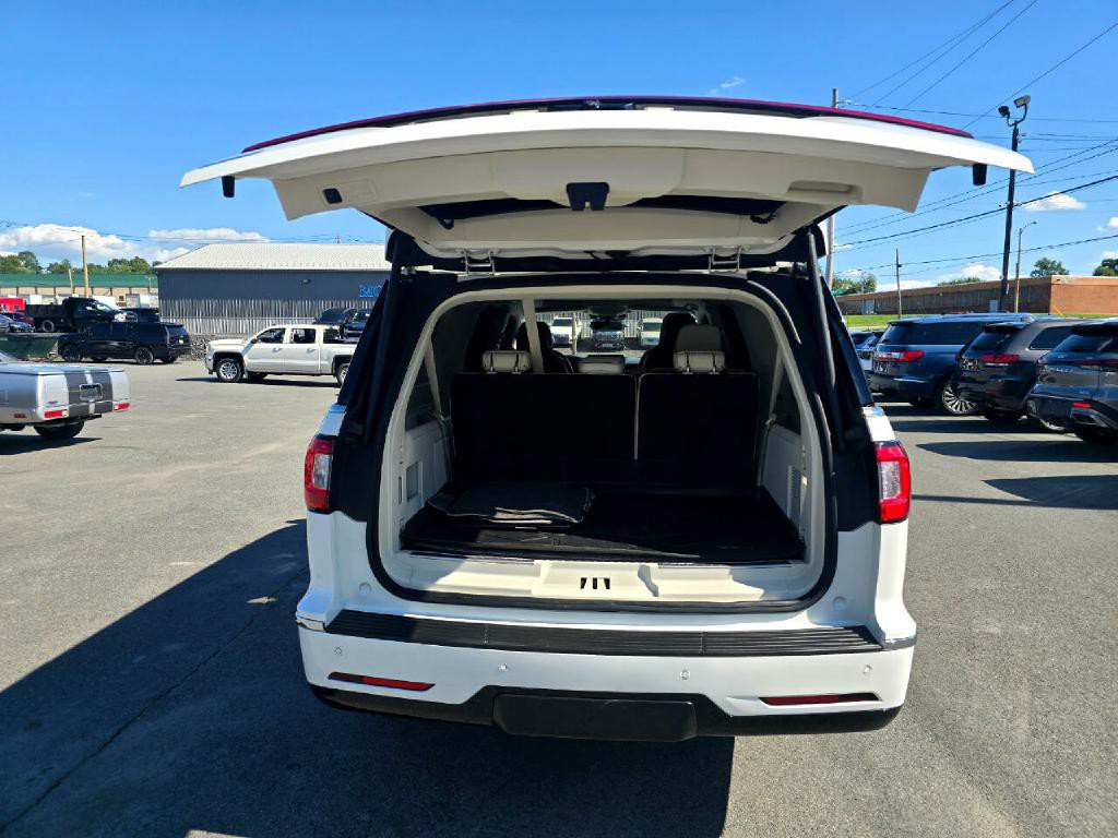 2020 Lincoln Navigator Image 20