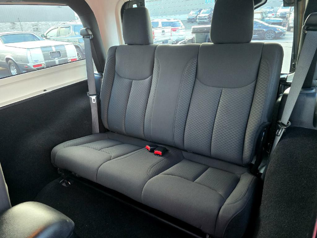 2016 Jeep Wrangler Image 11