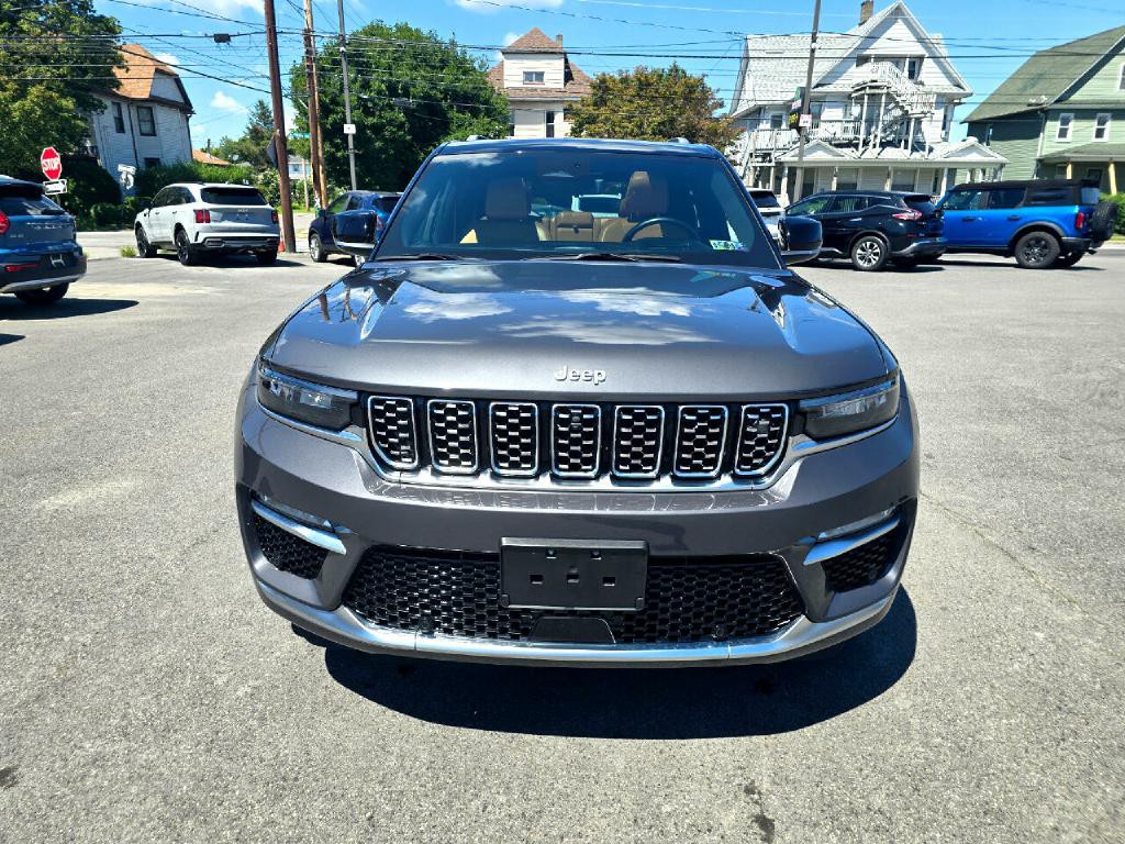 2023 Jeep Grand Cherokee Image 19