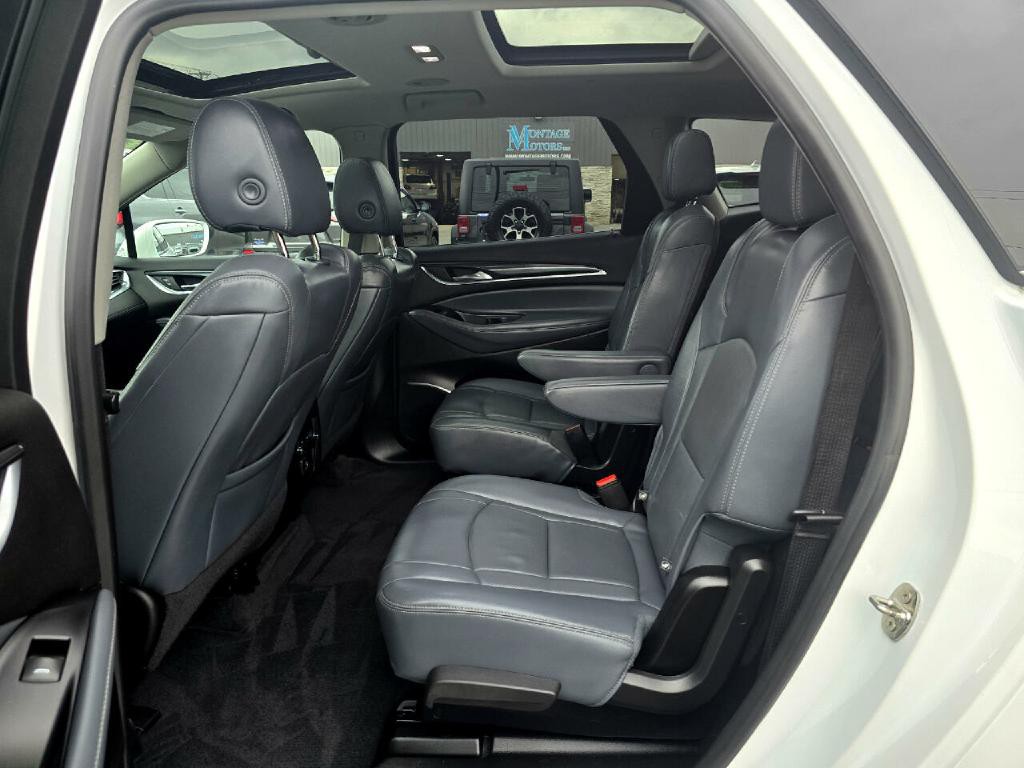 2019 Buick Enclave Image 13