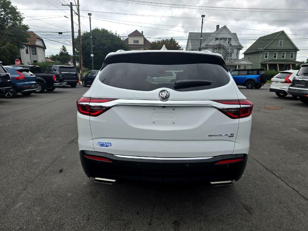 2019 Buick Enclave Image 18