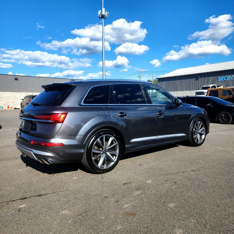 2021 Audi Q7 Image 4