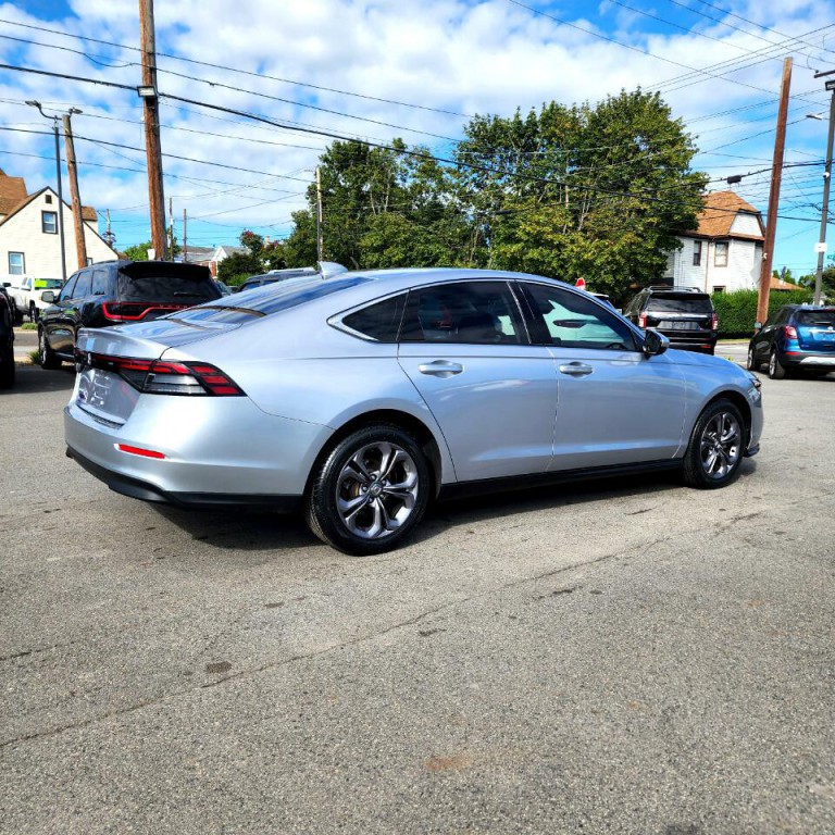 2023 Honda Accord Image 4