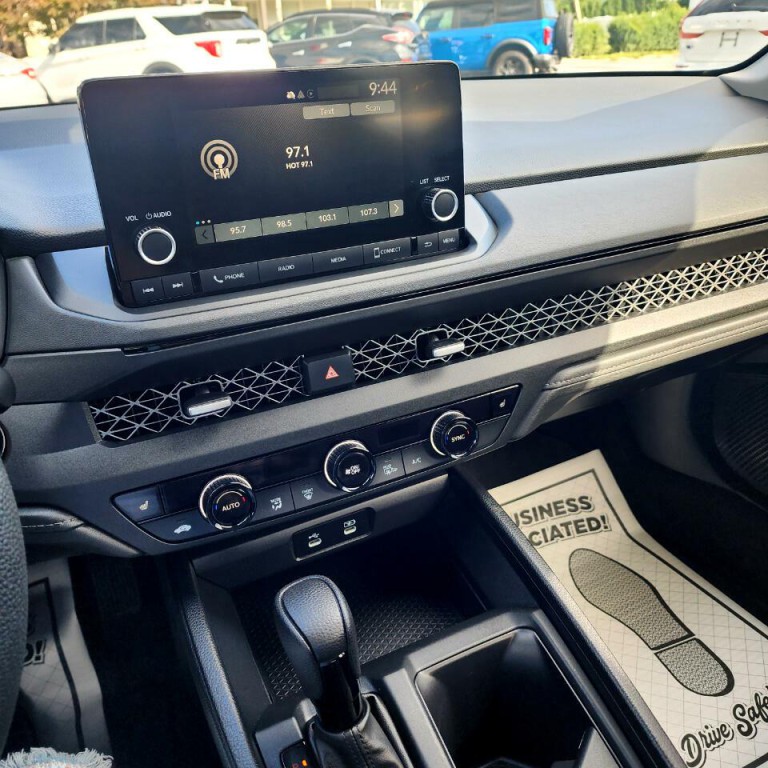 2023 Honda Accord Image 10