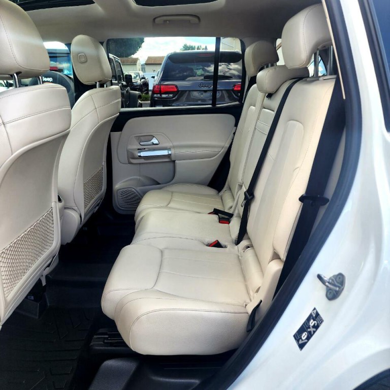 2020 Mercedes-Benz GLB Image 11