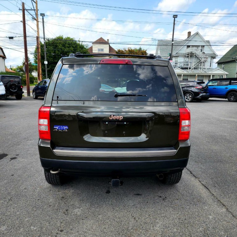 2017 Jeep Patriot Image 16