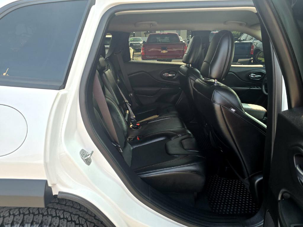 2022 Jeep Cherokee Image 14