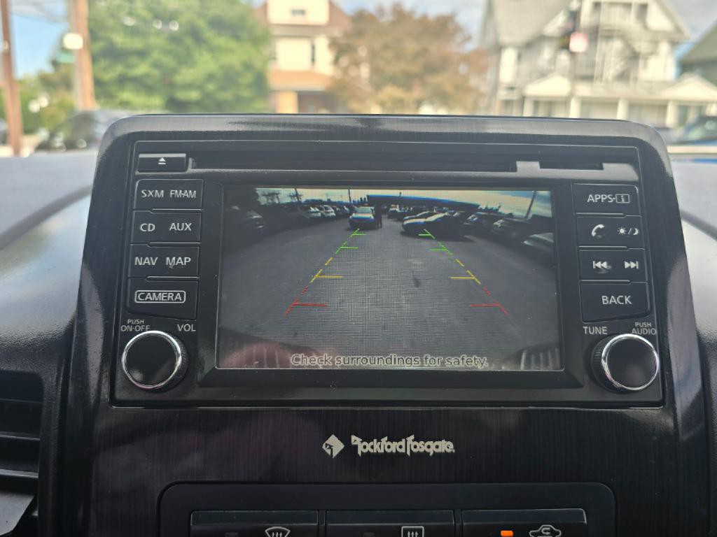 2015 Nissan Titan Image 8
