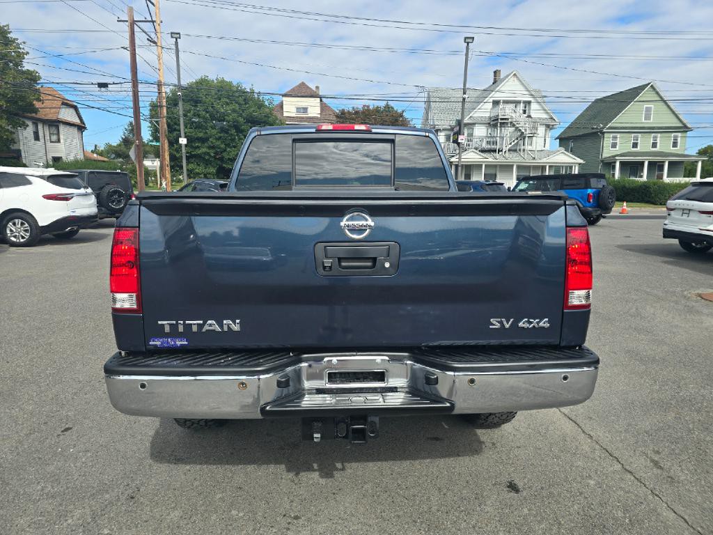 2015 Nissan Titan Image 15