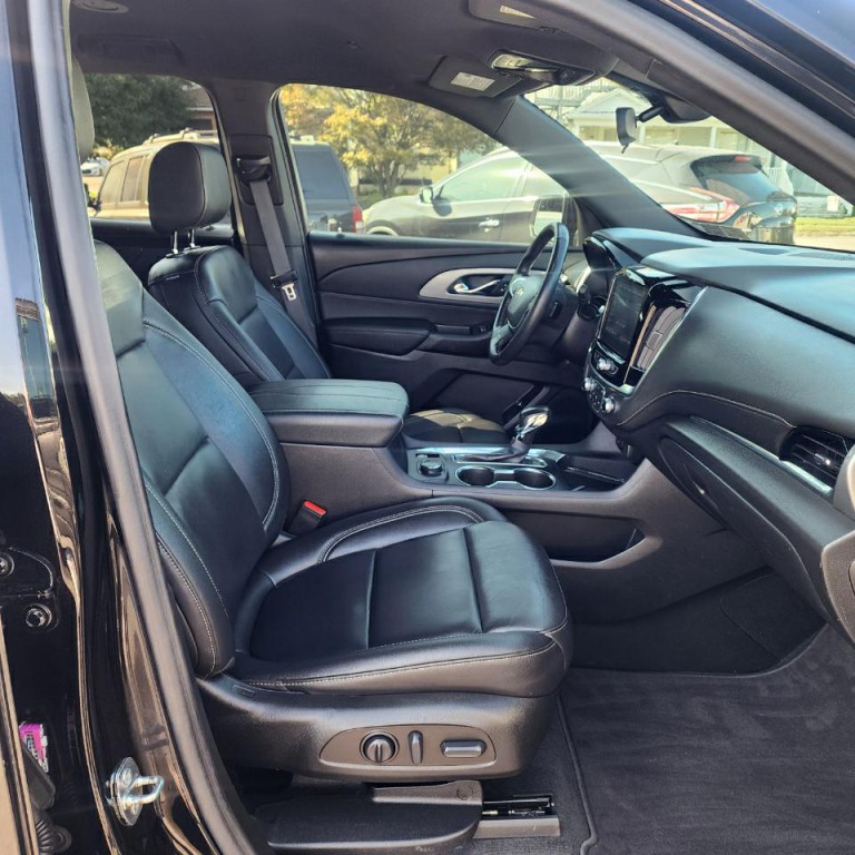 2022 Chevrolet Traverse Image 14