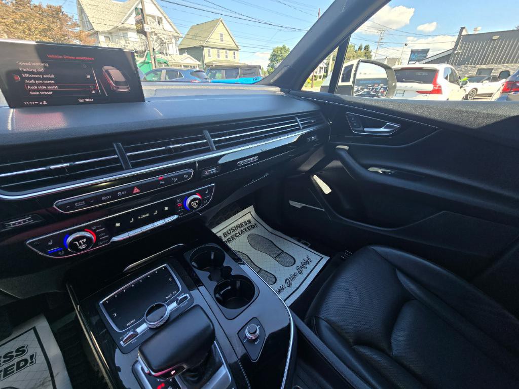 2019 Audi Q7 Image 11