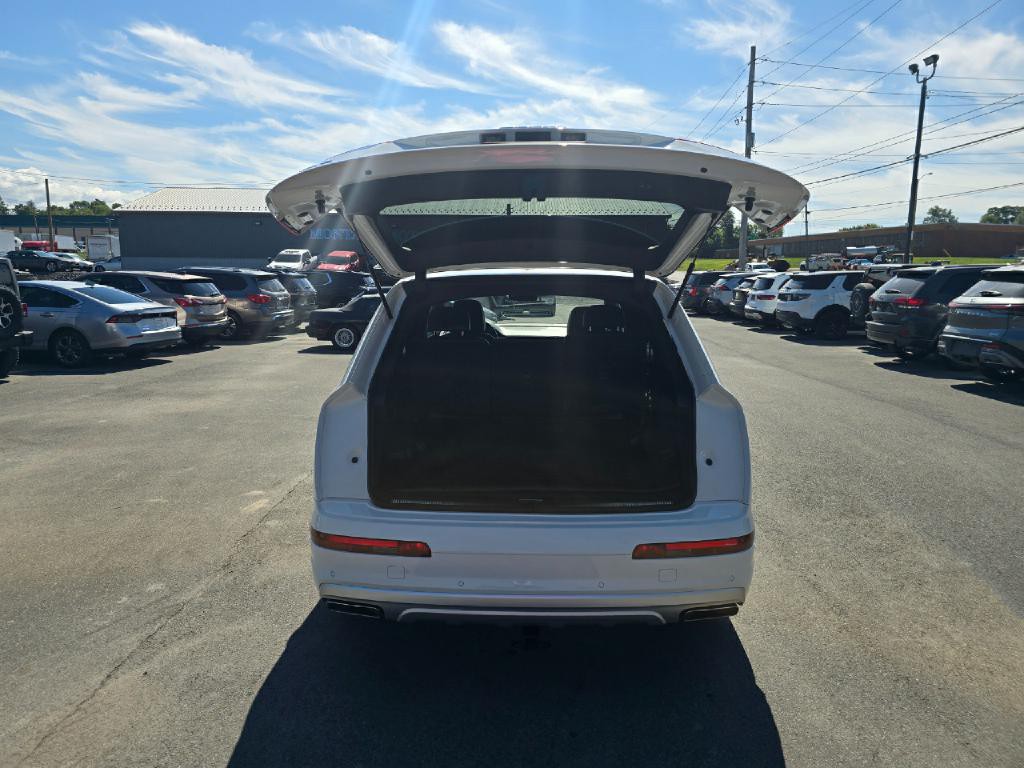 2019 Audi Q7 Image 21
