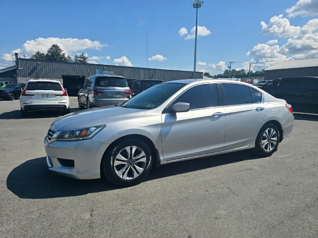 2015 Honda Accord Image 2
