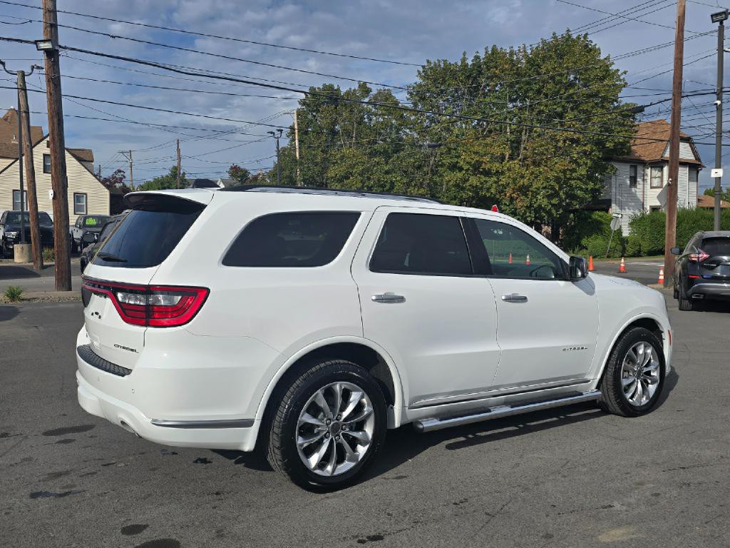 2023 Dodge Durango Image 4