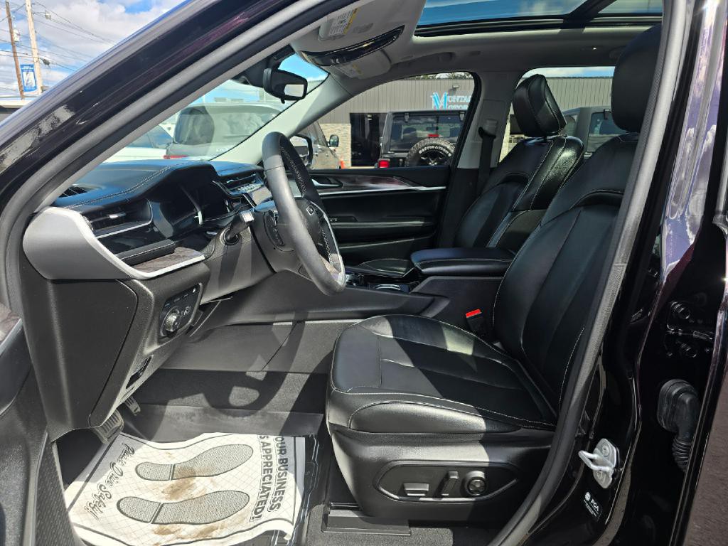 2022 Jeep Grand Cherokee Image 13