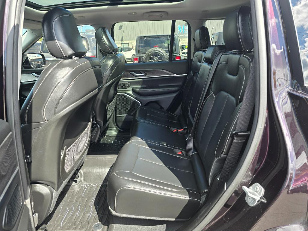 2022 Jeep Grand Cherokee Image 14