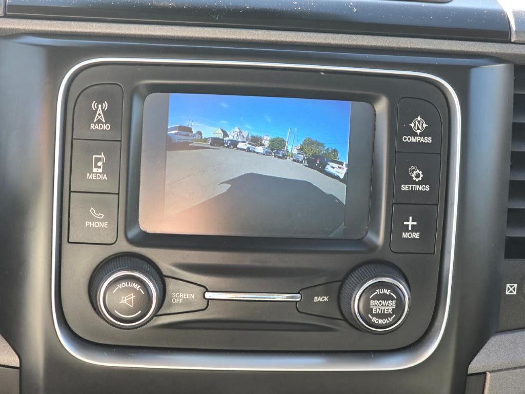 2016 RAM 3500 Image 10